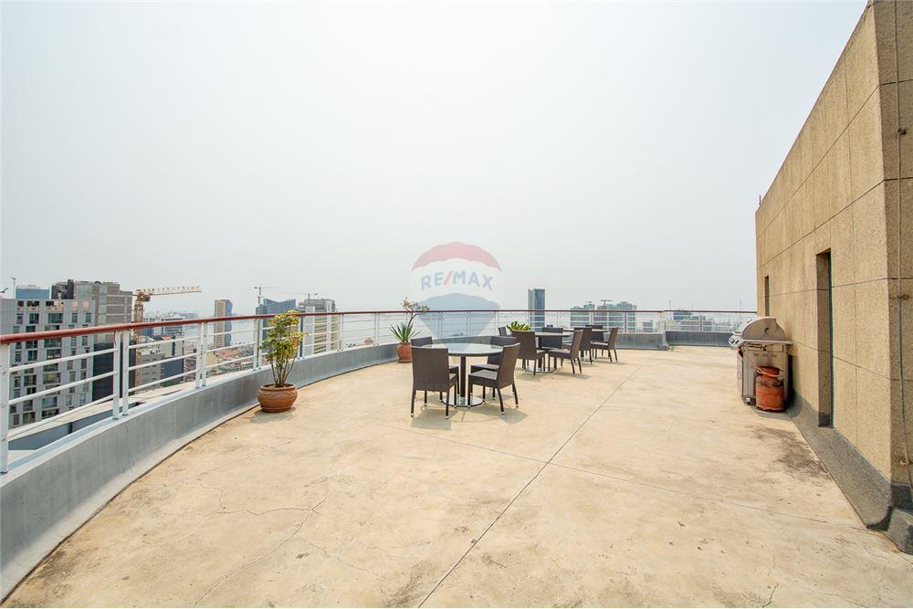 Residencial - Piso - Ingombotas, Angola - AO - 21 - 126100049-186