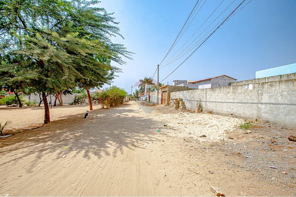 Commercial - Land - Kilamba Kiaxi, Angola - AO - DSC_3781.jpg - 126100156-9