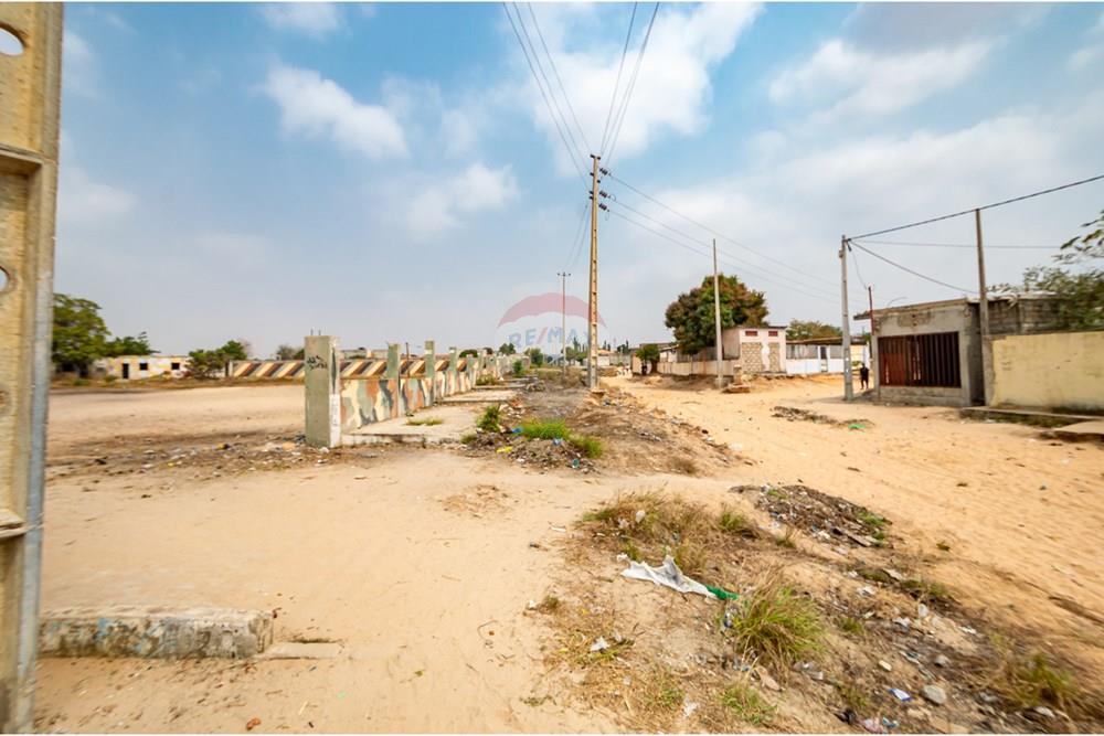 Comercial - Terreno - Camama, Angola - AO - DSC_7742.jpg - 126100178-11