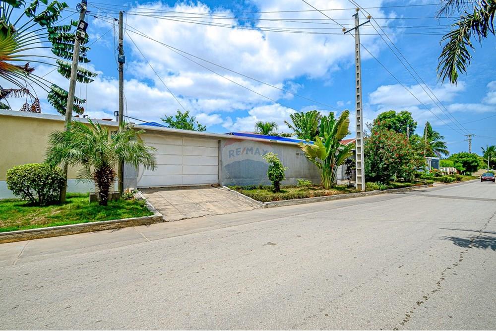 Residential - House - Kilamba Kiaxi, Angola - AO - DSC_3717.jpg - 126100173-11