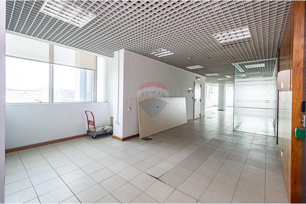 Commercieel - Büro - Maianga, Angola - AO - DSC_0124.jpg - 126100110-81