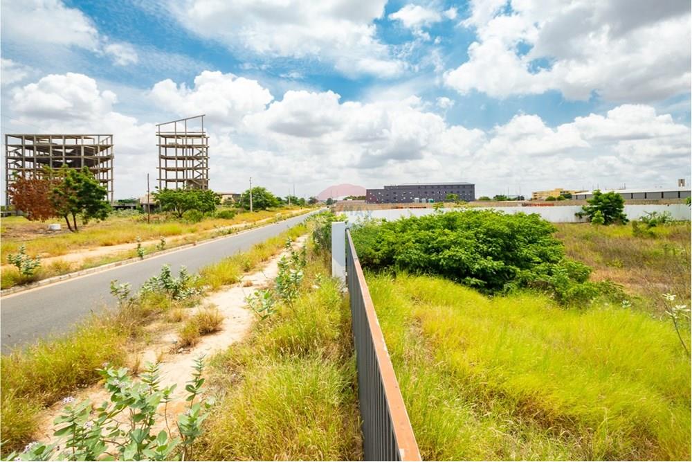 Commercio - Investimento - Camama, Angola - AO - DSC_0042.jpg - 126100132-23