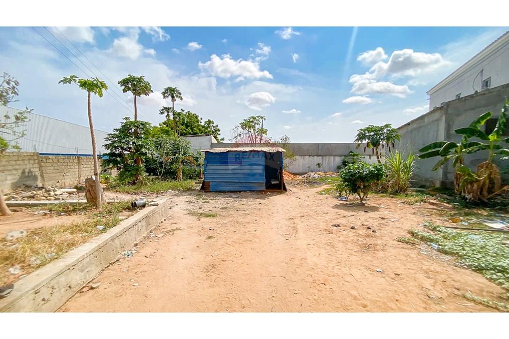 Surface commerciale - Investissement - Kilamba Kiaxi, Angola - AO - IMG_1757.jpg - 126100192-18