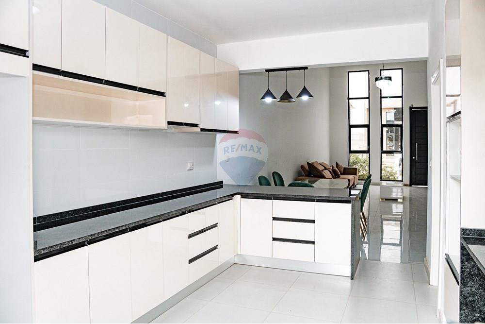 Residencial - Casa - Camama, Angola - AO - DSC04145.jpg - 126100096-176