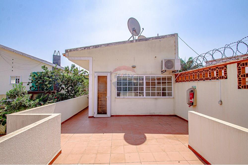 Prédio Habitacional - Casa - Miramar, Angola - AO - DSC_0900.jpg - 126100018-281