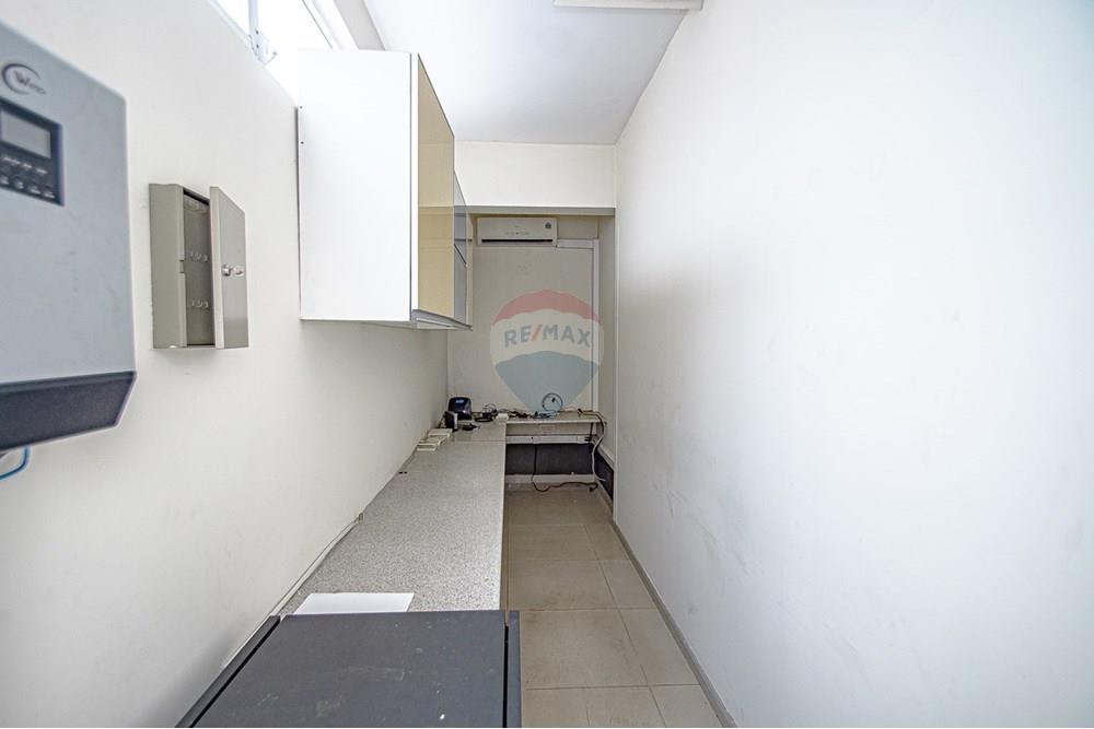 Commercial - Investment - Talatona, Angola - AO - DSC_9342.jpg - 126100195-8