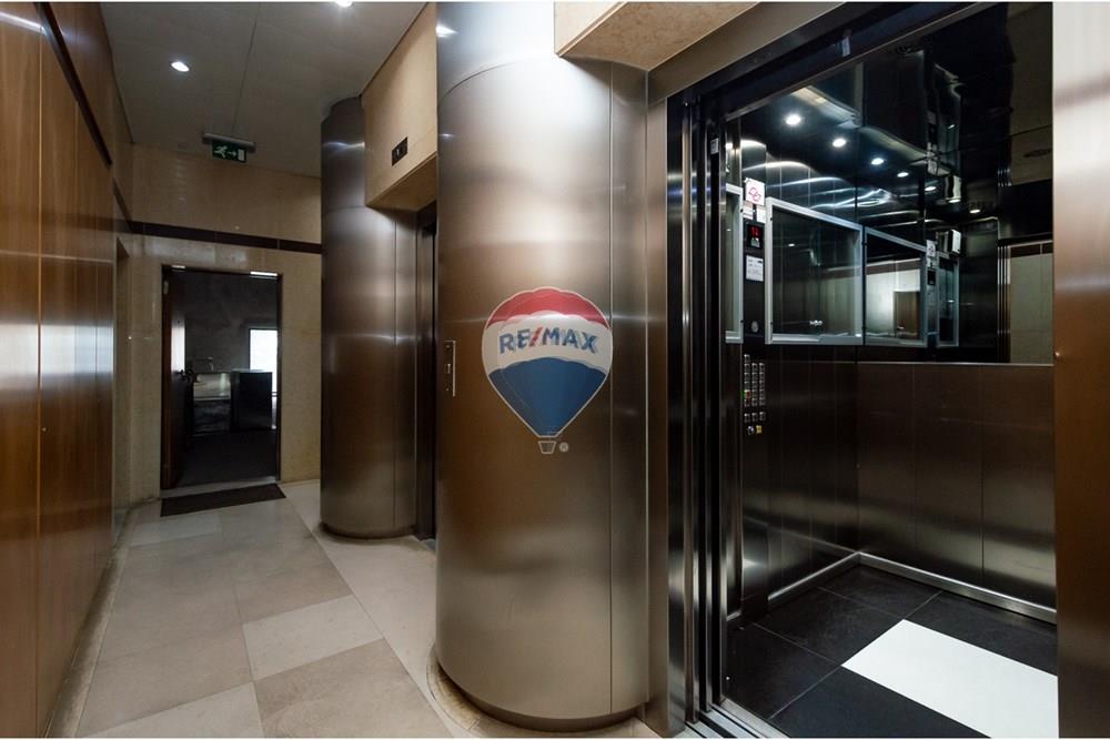 Surface commerciale - Bureau - Ingombotas, Angola - AO - DSC_4233.jpg - 126100091-48