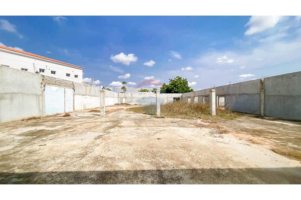 Surface commerciale - Investissement - Kilamba Kiaxi, Angola - AO - IMG_1761.jpg - 126100192-18