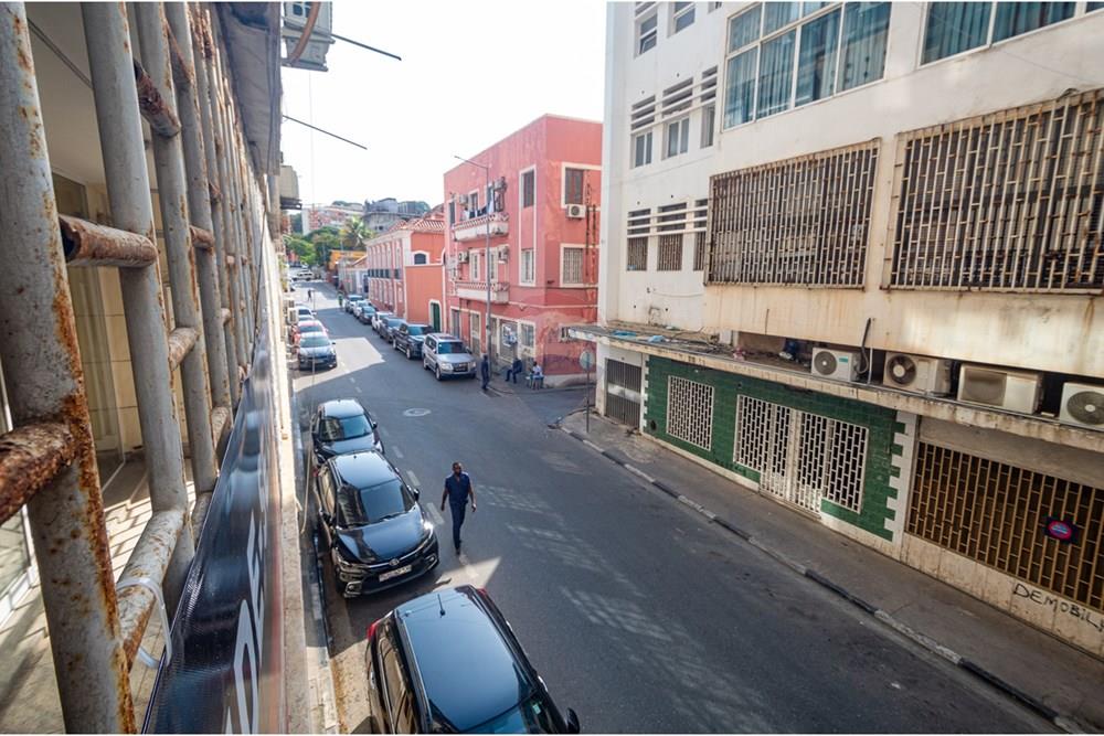 Commercieel - Laden/Einzelhandel - Ingombotas, Angola - AO - DSC_3428.jpg - 126100018-295