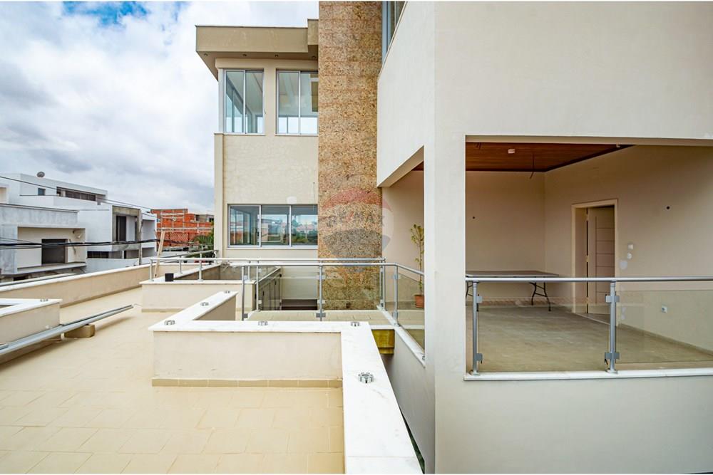 Résidentiel - Bien d’exploitation - Kilamba Kiaxi, Angola - AO - DSC_4383.jpg - 126100091-47