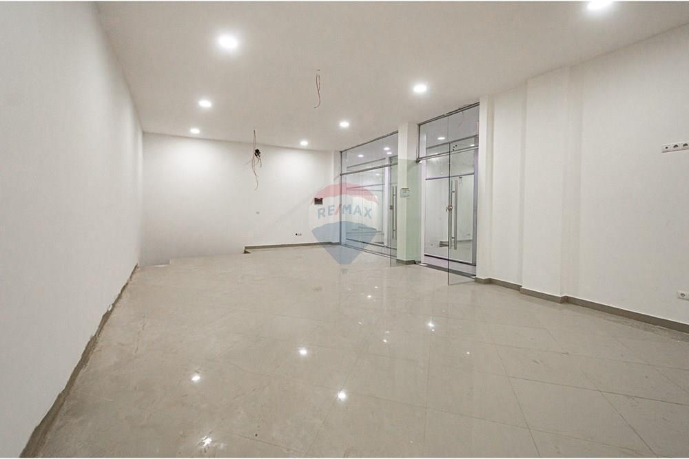 Commercial - Commercial/Retail - Talatona, Angola - AO - DSC_6706.jpg - 126100187-7