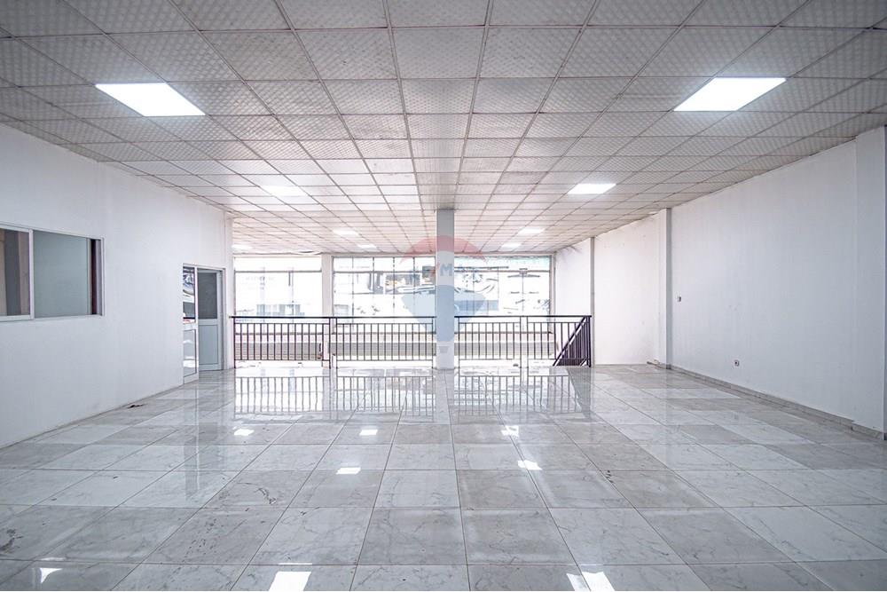 Commercieel - Laden/Einzelhandel - Talatona, Angola - AO - DSC_7876.jpg - 126100171-17