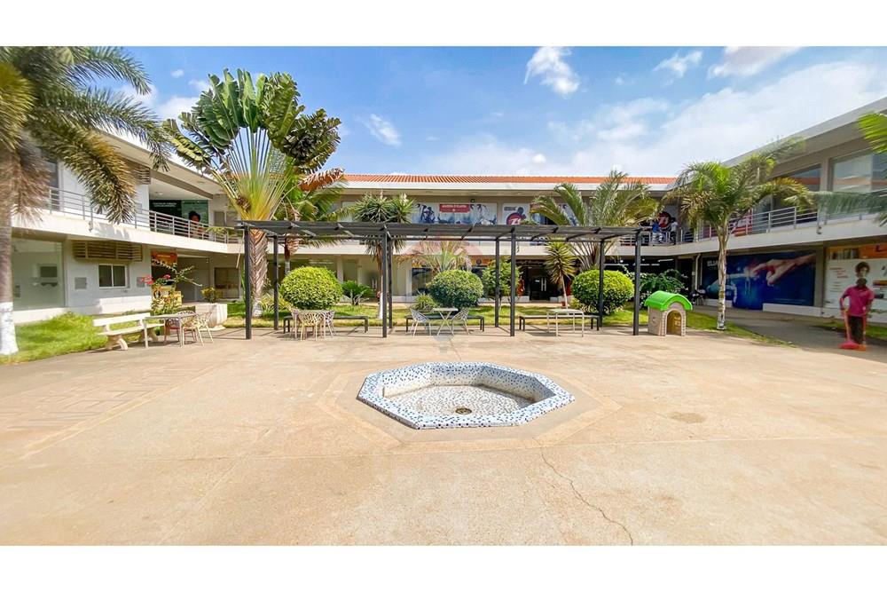 Surface commerciale - Investissement - Kilamba Kiaxi, Angola - AO - IMG_1752.jpg - 126100192-18