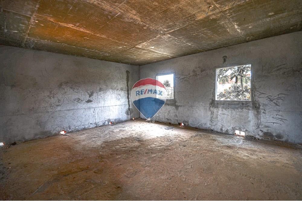 Comercial - Investimentos - Benfica, Angola - AO - DSC_5242.jpg - 126100162-27