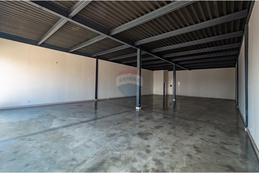 Commercieel - Laden/Einzelhandel - Viana, Angola - AO - DSC_9693.jpg - 126100095-81