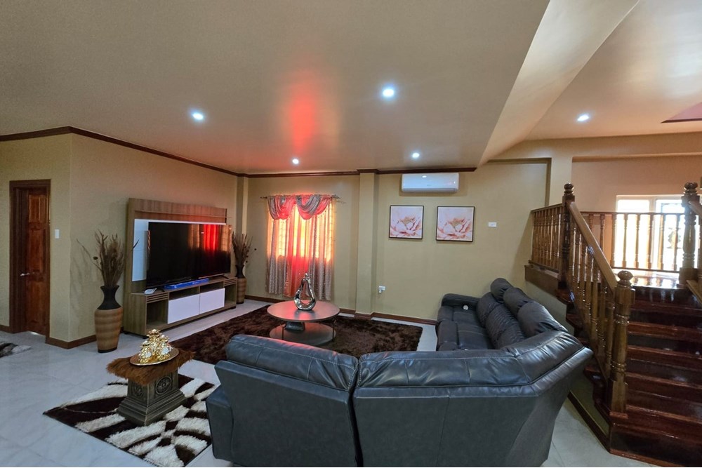 House of Character - For Rent/Lease - Guyana, Demerara-Mahaica, Covent Garden - WhatsApp Image 2025-01-22 at 5.59.06 PM.jpeg - 130002018-135