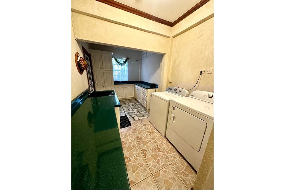 Condo/Apartment - For Rent/Lease - Guyana, Demerara-Mahaica, Bel Air Park - WhatsApp Image 2025-05-27 at 5.23.02 PM.jpeg - 130002018-163