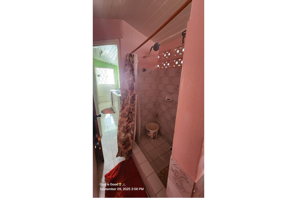 House of Character - For Rent/Lease - Guyana, Demerara-Mahaica, Georgetown - WhatsApp Image 2025-10-27 at 5.25.08 PM (3).jpeg - 130002034-29