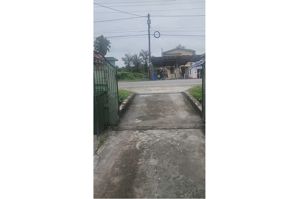 House of Character - For Sale - Guyana, Demerara-Mahaica, Good Intent - WhatsApp Image 2025-05-27 at 4.49.33 PM (1).jpeg - 130002034-18