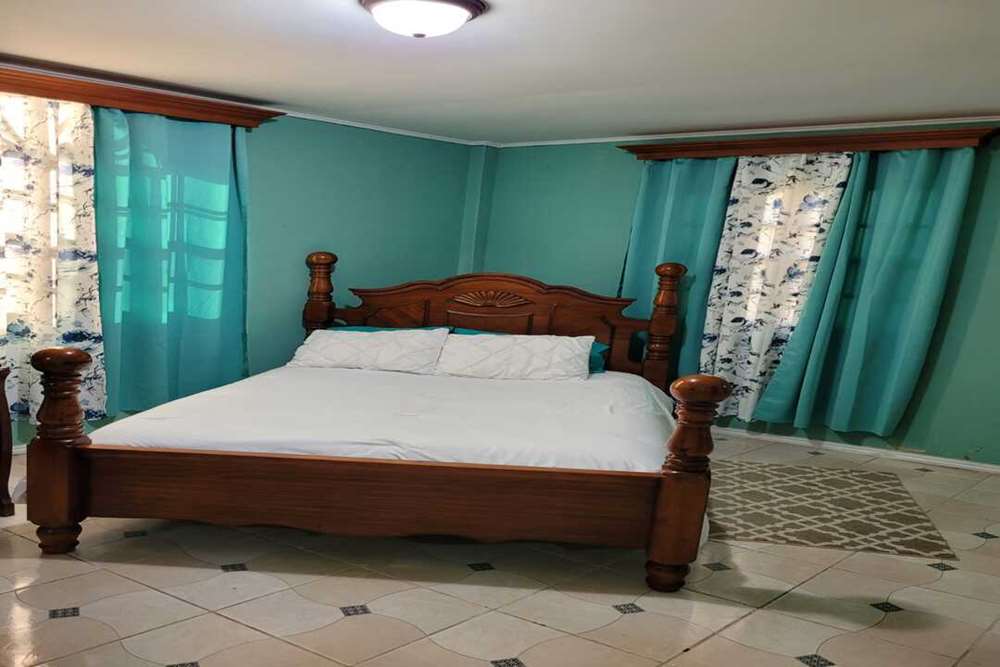 House - For Rent/Lease - Guyana, Demerara-Mahaica, Eccles - WhatsApp Image 2024-03-27 at 1.14.18 PM.jpeg - Bedroom - 130002022-94