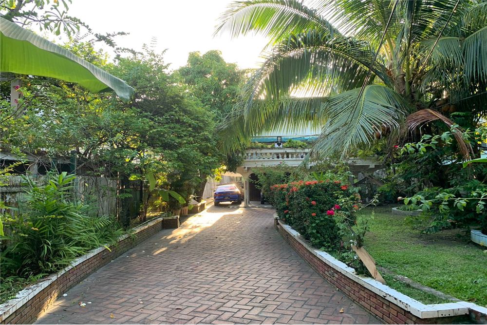 Residential House Guyana GY 13000201754 , RE/MAX