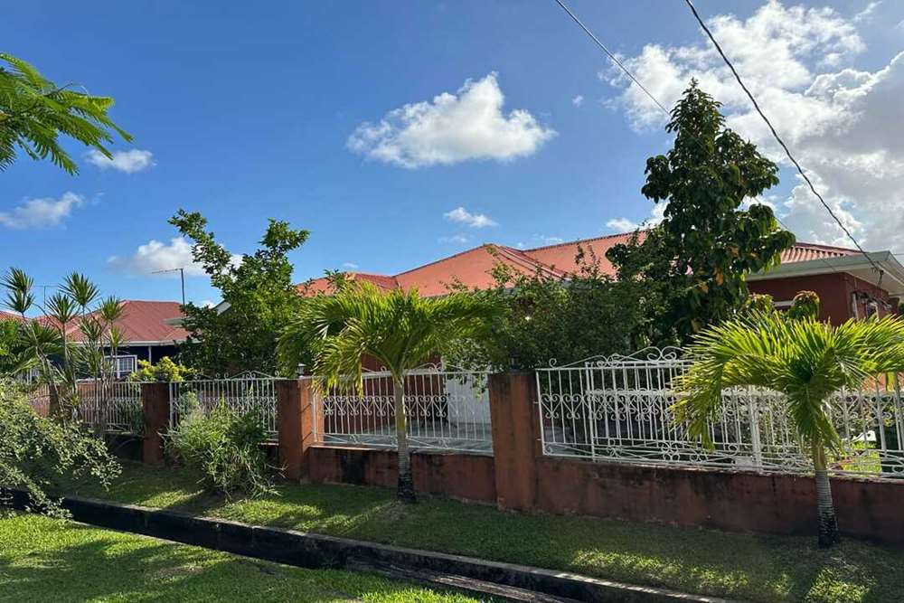 House - For Rent/Lease - Guyana, Demerara-Mahaica, Eccles - WhatsApp Image 2024-03-27 at 9.19.12 AM (1).jpeg - 130002022-94