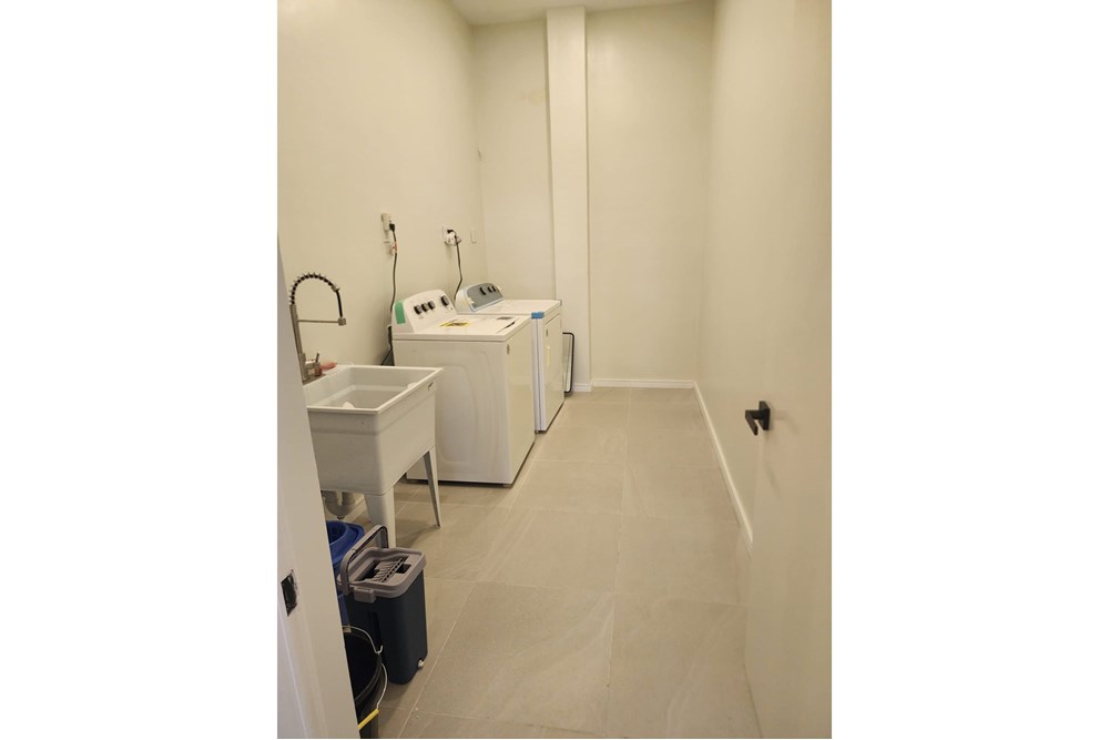 Condo/Apartment - For Rent/Lease - Guyana, Demerara-Mahaica, Providence - WhatsApp Image 2025-11-28 at 5.06.55 PM (2).jpeg - 130002012-154