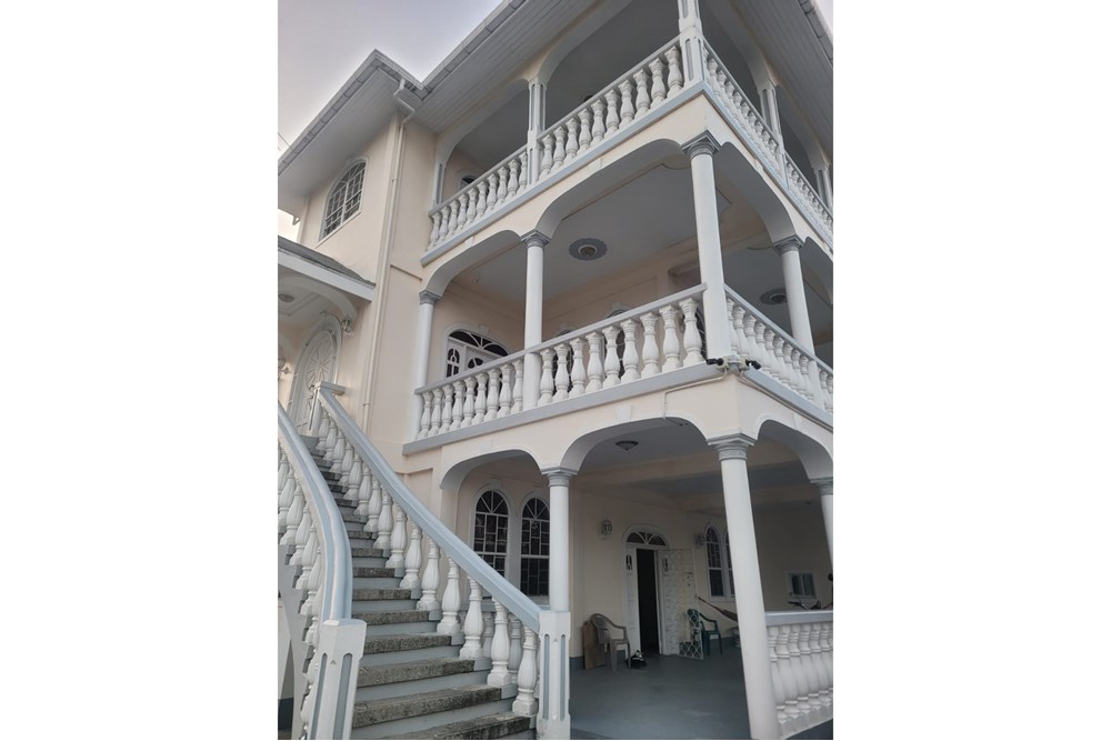 House - For Sale - Guyana, Demerara-Mahaica, Mon Repos - IMG-20240724-WA0003.jpg - 130002018-110