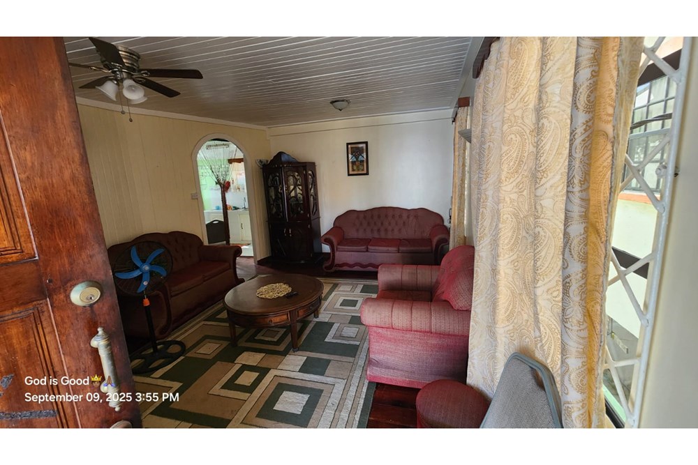 House of Character - For Rent/Lease - Guyana, Demerara-Mahaica, Georgetown - WhatsApp Image 2025-10-27 at 5.25.09 PM.jpeg - 130002034-29