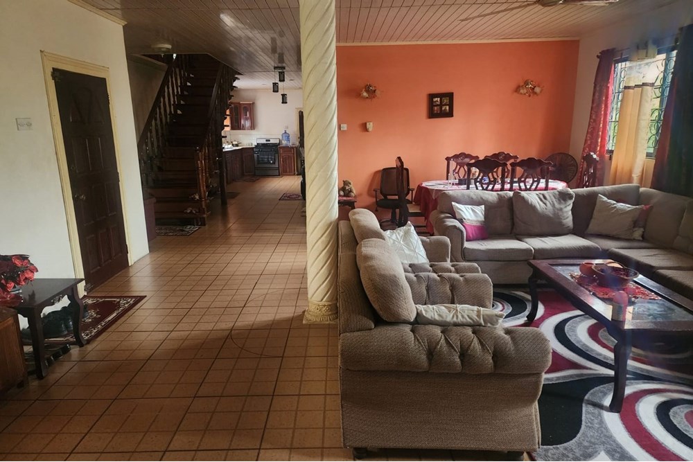 House of Character - For Sale - Guyana, Demerara-Mahaica, Good Intent - WhatsApp Image 2025-05-27 at 4.49.34 PM (1).jpeg - 130002034-18