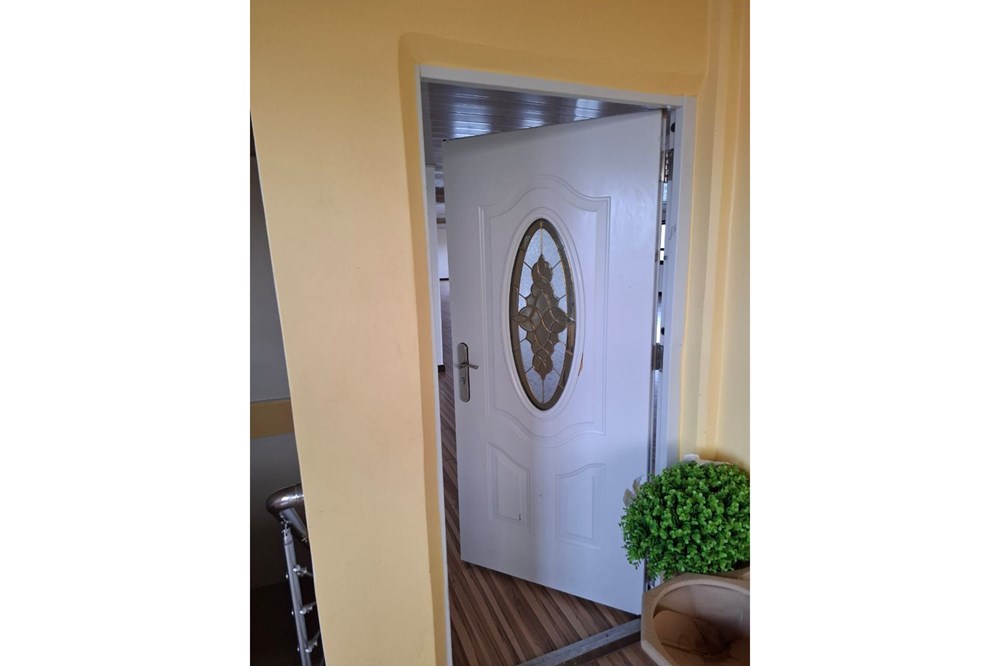 Building - For Sale - Guyana, East Berbice-Corentyne, New Amsterdam - WhatsApp Image 2025-09-04 at 12.26.05 PM (1).jpeg - 130002009-36