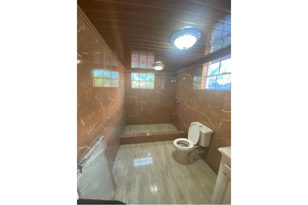 House of Character - For Sale - Guyana, Demerara-Mahaica, Anns Grove - WhatsApp Image 2025-06-16 at 9.33.49 AM (2).jpeg - 130002012-138