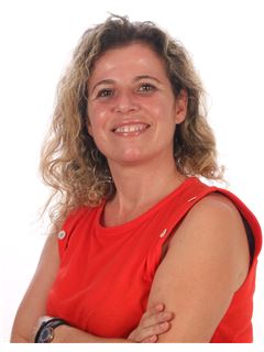 Sara Gómez Martínez - RE/MAX PROPERTIES