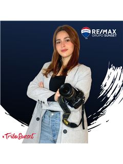 Daniela Gambero Molina - RE/MAX SUNSET