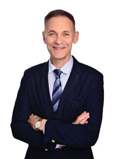 Yuri Lebedev Gorbunov - RE/MAX TRUE