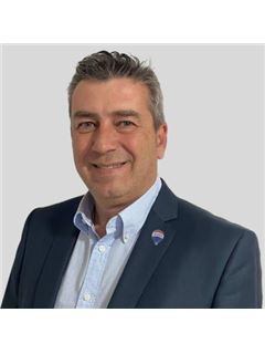 Alberto Serrano - RE/MAX FIDELITY