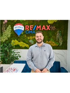 Alejandro Martínez Melgarejo - RE/MAX CIMA