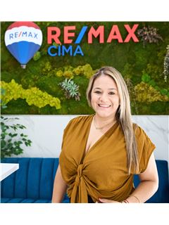 Dionne Nathaly Ruiz Silva - RE/MAX CIMA