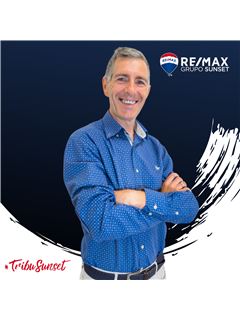 Szabi Bertok - RE/MAX SUNSET
