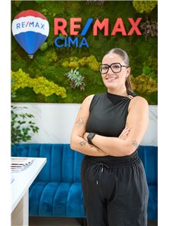 María Belén Camacho Soto - RE/MAX CIMA