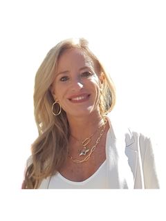 María Serrera Haurie - RE/MAX CENIT
