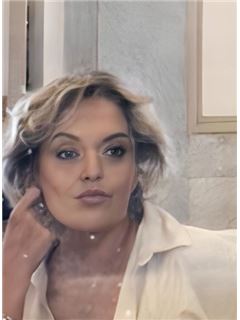 Beatriz Bonsoms Tapia - RE/MAX URBE