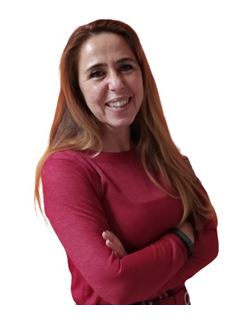 Mara Castaño Riaño - RE/MAX OLID