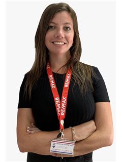 Daniela Abelson Levy - RE/MAX URBE