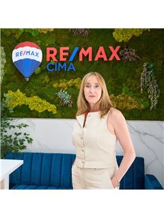 María de los Ángeles Choren López - RE/MAX CIMA
