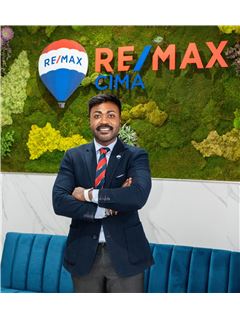 Félix Mensah Donkor - RE/MAX CIMA