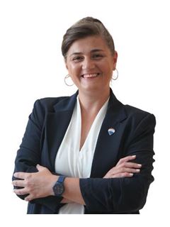 Fátima Martín - RE/MAX PROPERTIES