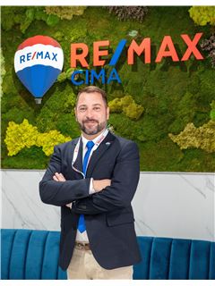 Isidro Jesús Navea Colodrero - RE/MAX CIMA