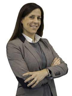 Elena Miguelez Valdés - RE/MAX VETUSTA