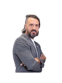 Nicolás Pigliacampo - RE/MAX URBE II